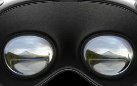 Apple sta lavorando ad un visore low-cost con display più economici