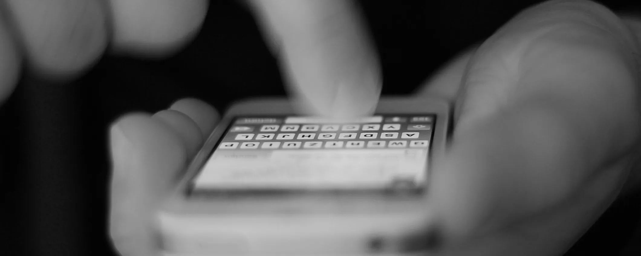 La nuova truffa del pacco viaggia via Sms