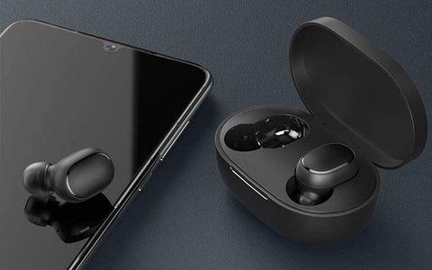 Xiaomi Mi True Wireless Earbuds Basic 2, FOLLIA Amazon: solo per cuori forti sconto del 75%