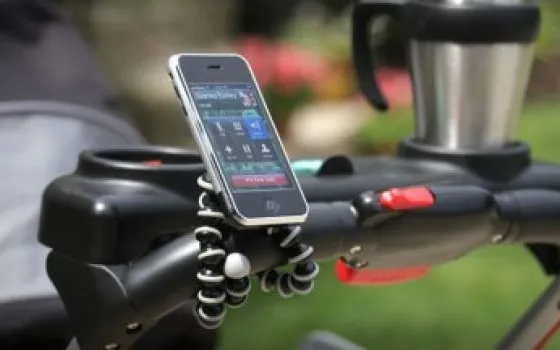 Joby lancia GorillaMobile: per attaccare ovunque iPhone