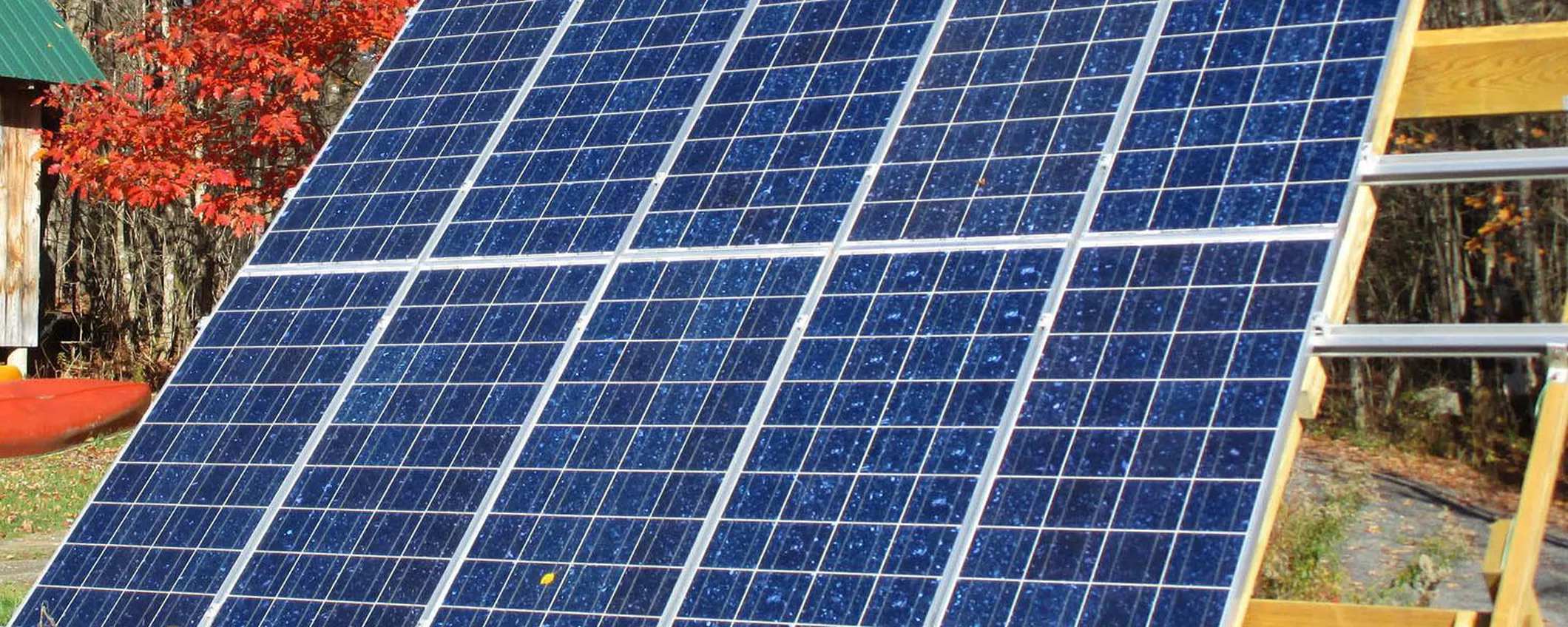 Caro Bollette, SOS kit fotovoltaico: l'energia ELETTRICA te la fai-da-te