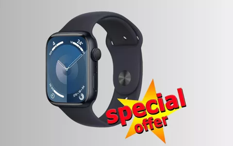 Apple Watch SE in SVENDITA su Amazon: POCHISSIMI a disposizione