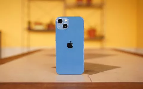 Apple iPhone 13 al PREZZO MINIMO STORICO: l'occasione è UNICA!