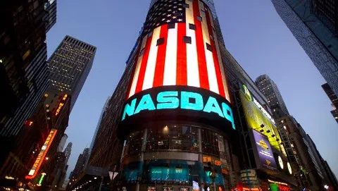 Facebook al Nasdaq con il titolo FB