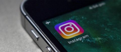 Instagram nasconde fake news, non dei politici