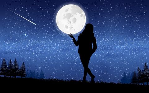 Luna: la prima donna camminerà sul satellite
