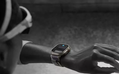 Apple Watch Ultra 2 GPS + Cellular in super offerta a 799€ da Unieuro