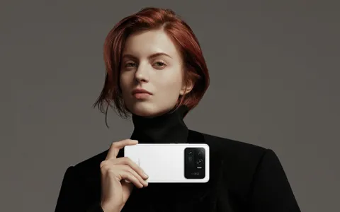 Xiaomi 12 Ultra sarà un super smartphone: la fotocamera fa paura