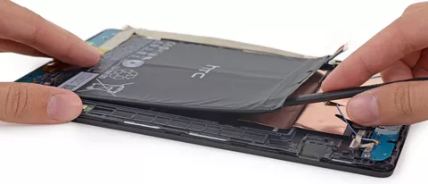 Nexus 9 smontato: ripararlo è difficilissimo