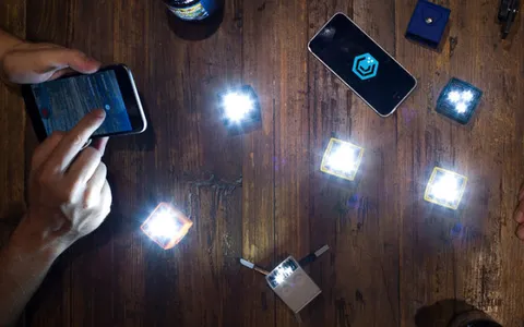 Il Kickstarter Apple della settimana: Lume Cube, luce flash per iPhone
