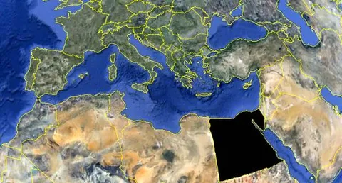 L'Egitto è tornato online
