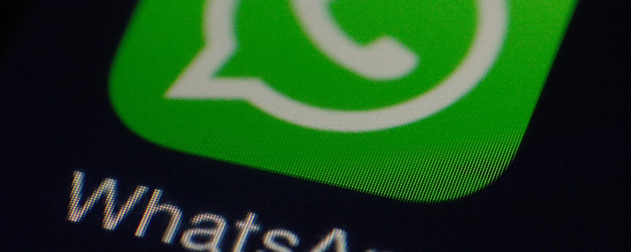 WhatsApp: addio inoltro multiplo, cosa cambia