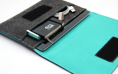 5 custodie per iPad artigianali, da Etsy