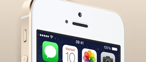 iPhone: fotocamera frontale e flash saranno mimetizzati
