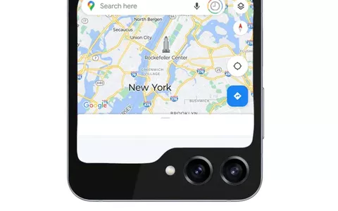 Galaxy Z Flip 5: display esterno con Maps, YouTube e non solo