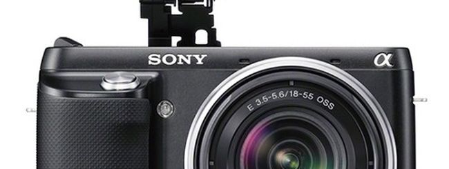 Sony NEX-F3 e primo obiettivo: specifiche, immagini