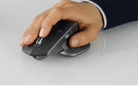 Mouse MX Master 2S di Logitech perfetto per qualsiasi superficie, offerta su Amazon