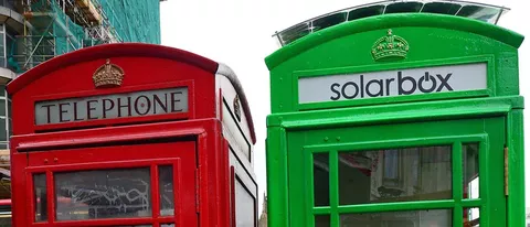Solarbox, le cabine di Londra diventano green