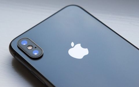 Apple iPhone X 64GB (Ricondizionato): lo sconto del 54%€ è NATALIZIO