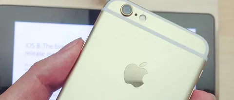iPhone 6 Plus: Apple sostituisce la fotocamera