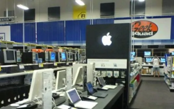 Best Buy si prepara agli eventi per il lancio americano di iPad, il 3 aprile