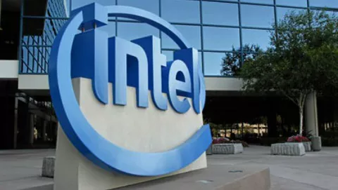 Intel si allea con Google nel segno del mobile