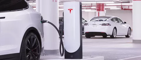 Tesla vuole migliorare l'efficienza delle batterie