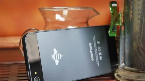 Goophone I5 il clone Android dell'iPhone 5