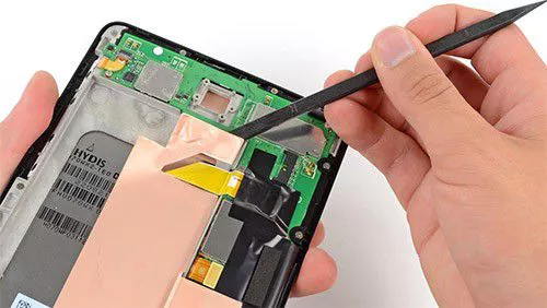 Nexus 7 messo a nudo da iFixit