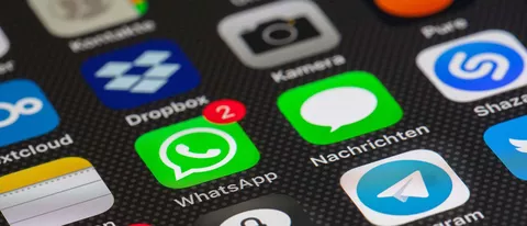 WhatsApp, la funzione Leggi più tardi in fase di test