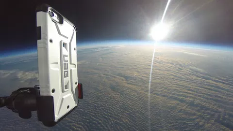 Un iPhone 6 torna sano e salvo dopo un viaggio nello spazio