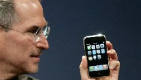 Steve Jobs: possibili le applicazioni di terze parti su iPhone