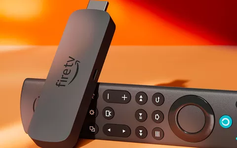 Eleva il tuo intrattenimento casalingo con la Fire TV Stick 4K Max di Amazon