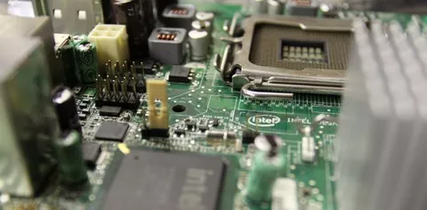 Transistor 4D: il futuro dell'elettronica?