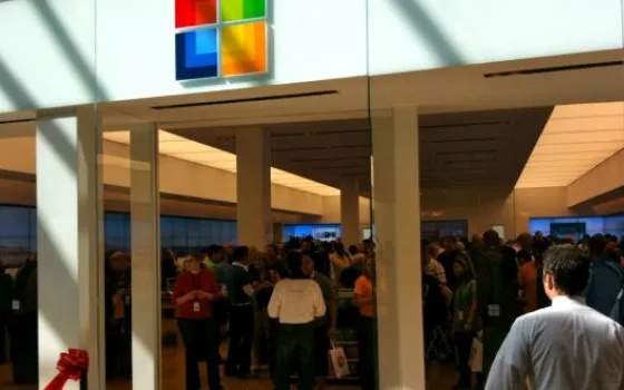 I negozi Microsoft non replicano il successo di quelli Apple