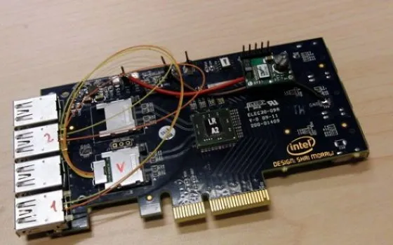 Intel: Light Peak è pronto ma viaggia su rame