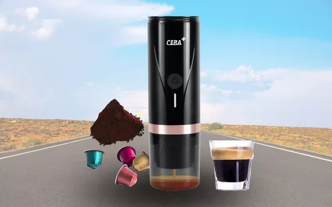 Caffè in spiaggia con la MACCHINA DA CAFFè PORTATILE per capsule!