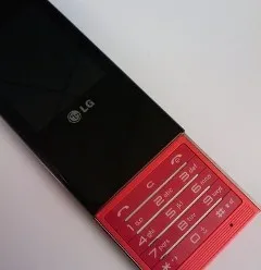LG, novità sul BL40 e prime informazioni sul BL42