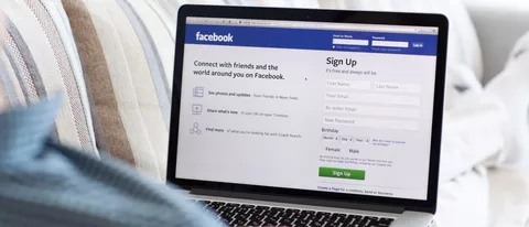 Facebook, Dark Mode su desktop: come attivarla