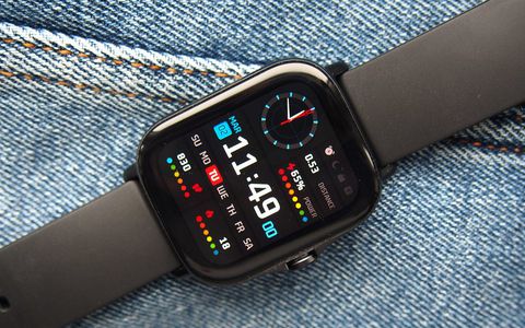 Amazfit GTS 2e, lo smartwatch più richiesto in offerta su Amazon