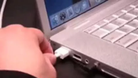 Videorecensione di MacBook e iLife '06