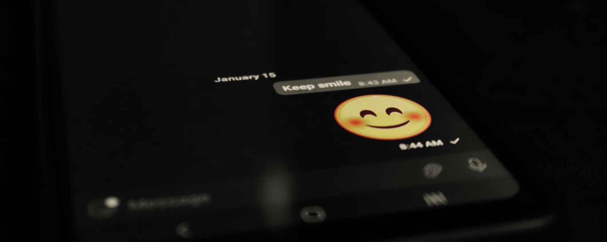 WhatsApp, questa truffa svuota i conti correnti: è allarme in Italia