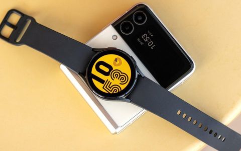 Samsung Galaxy Watch4, lo smartwatch migliore per Android: l'offerta imperdibile su Amazon