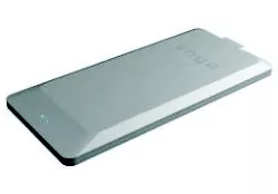 OCZ annuncia un nuovo SSD portatile: Enyo