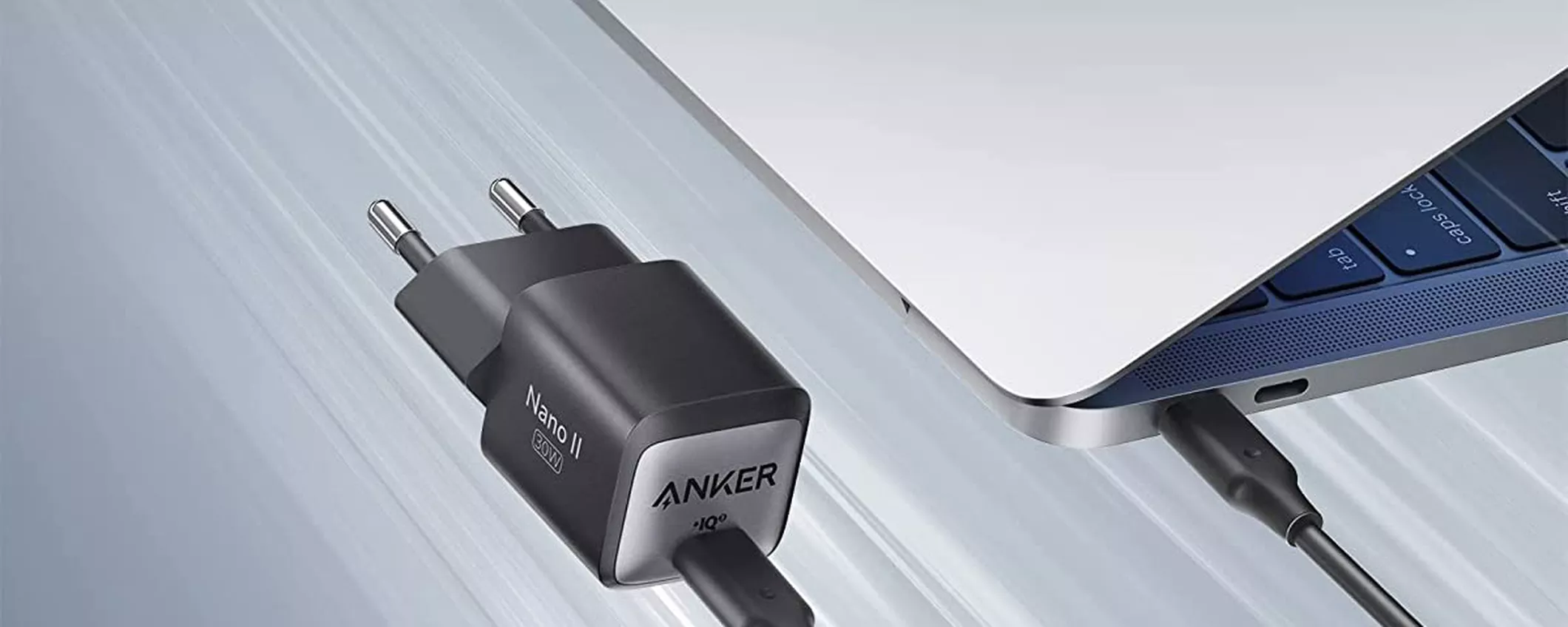 Anker, caricabatterie USB-C Nano 30W: SCONTO con Coupon