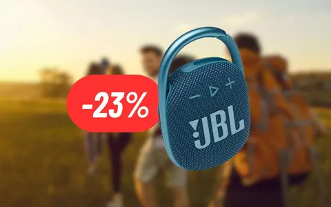 Cassa bluetooth JBL con moschettone per essere portata in spalla ovunque al 23% DI SCONTO