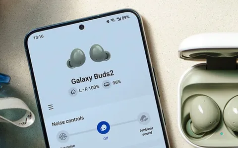 Samsung Galaxy S25 e poi si cambia: l'azienda valuta lo stop della serie