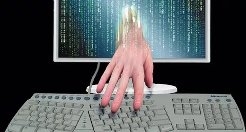 Il 25% degli hacker collabora con l'FBI