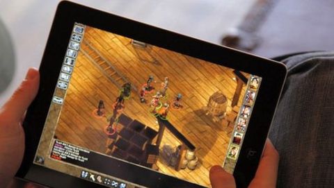 Baldur's Gate: Enhanced Edition su iPad entro l'estate