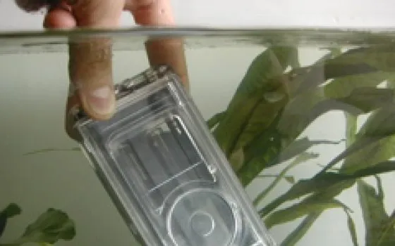 OtterBox, iPod a prova d'acqua e cuba libre
